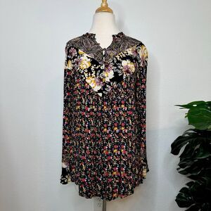 FREE PEOPLE Womens Wildflower Fields Tunic Top Size Small Black Dark Cottagecore